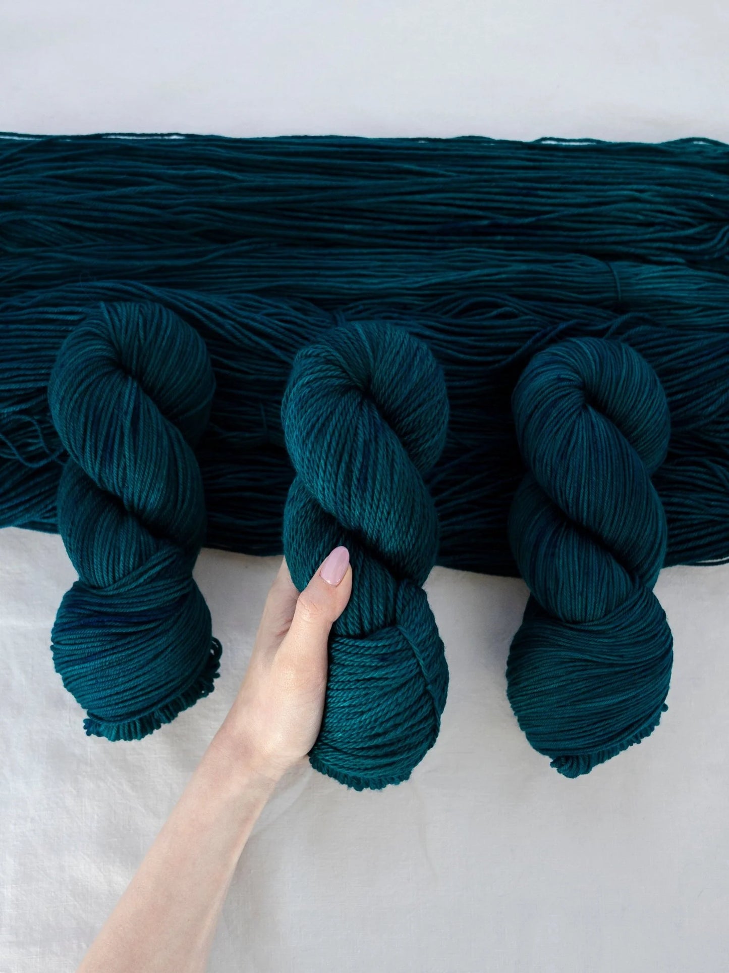 Ruby and Roses - Rose DK
