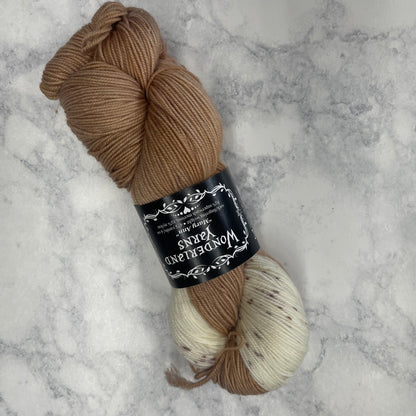 Wonderland Mary Ann Sock