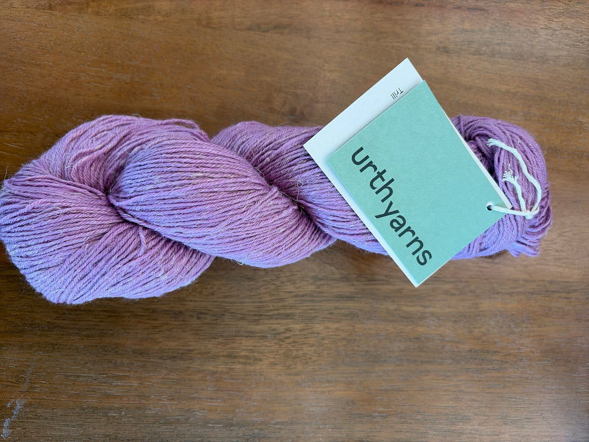 Urth Yarns Trill