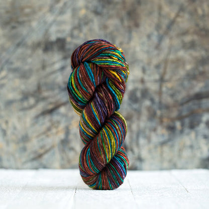 Urth Yarns - Uneek Worsted