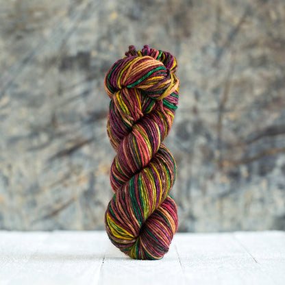 Urth Yarns - Uneek Worsted